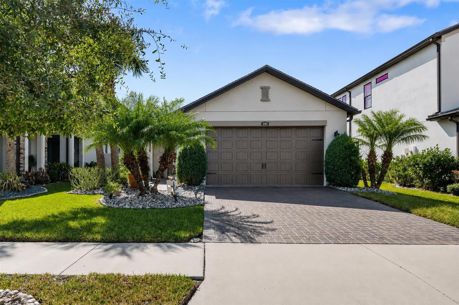 4563 San Martino Dr, Wesley Chapel, FL 33543