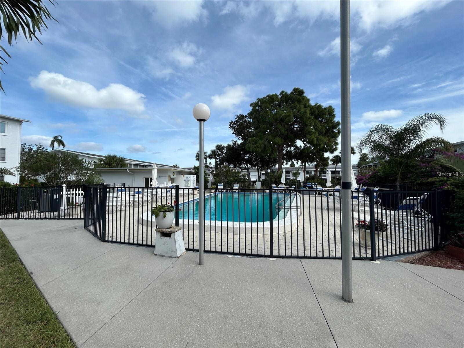 A4683169 Property Photo