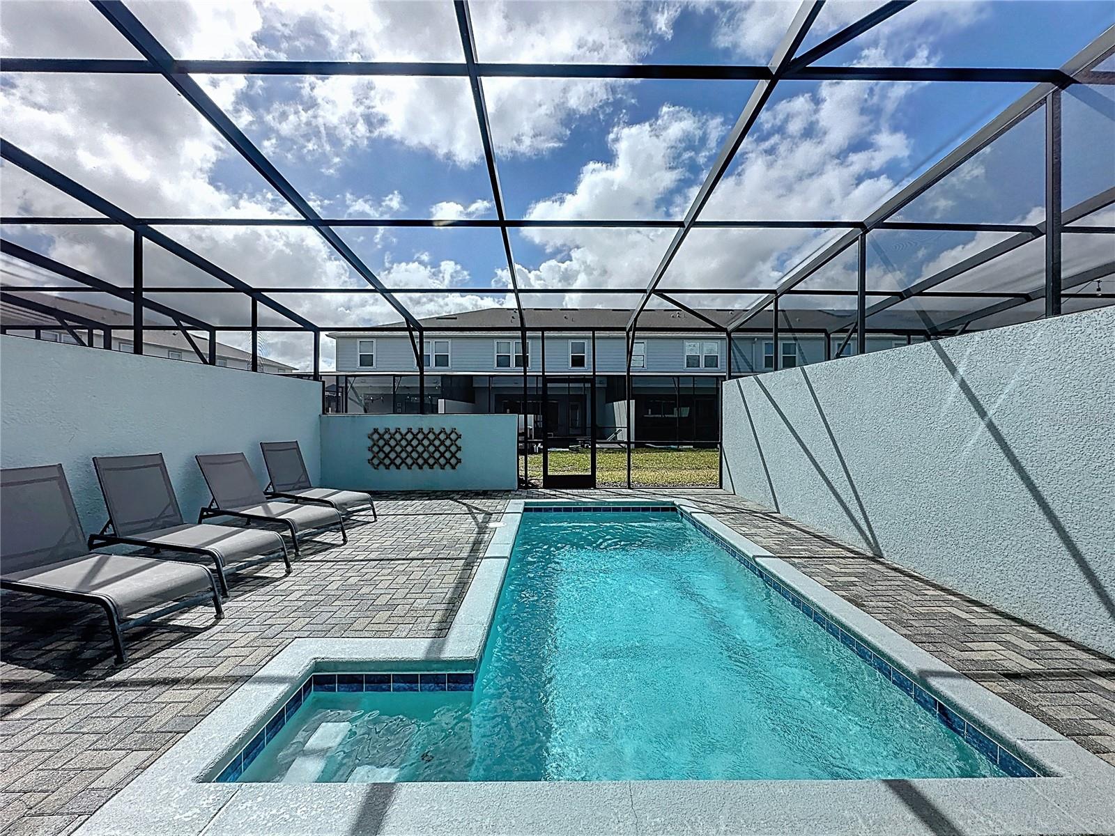 1366 LAVA TREE DR, DAVENPORT, FL, 33897