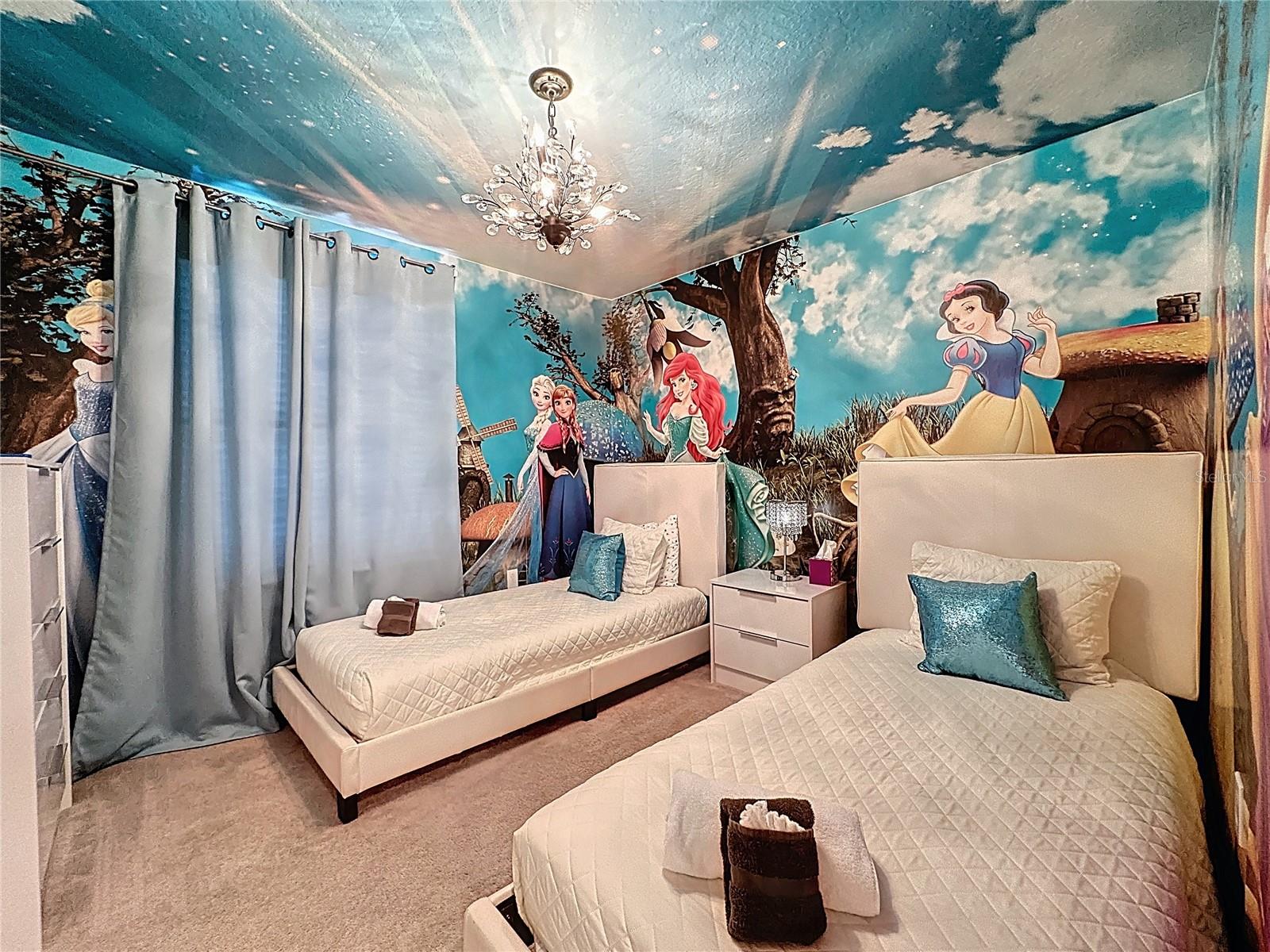 1366 LAVA TREE DR, DAVENPORT, FL, 33897