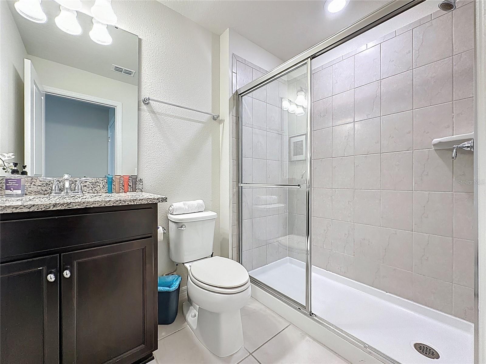 1366 LAVA TREE DR, DAVENPORT, FL, 33897