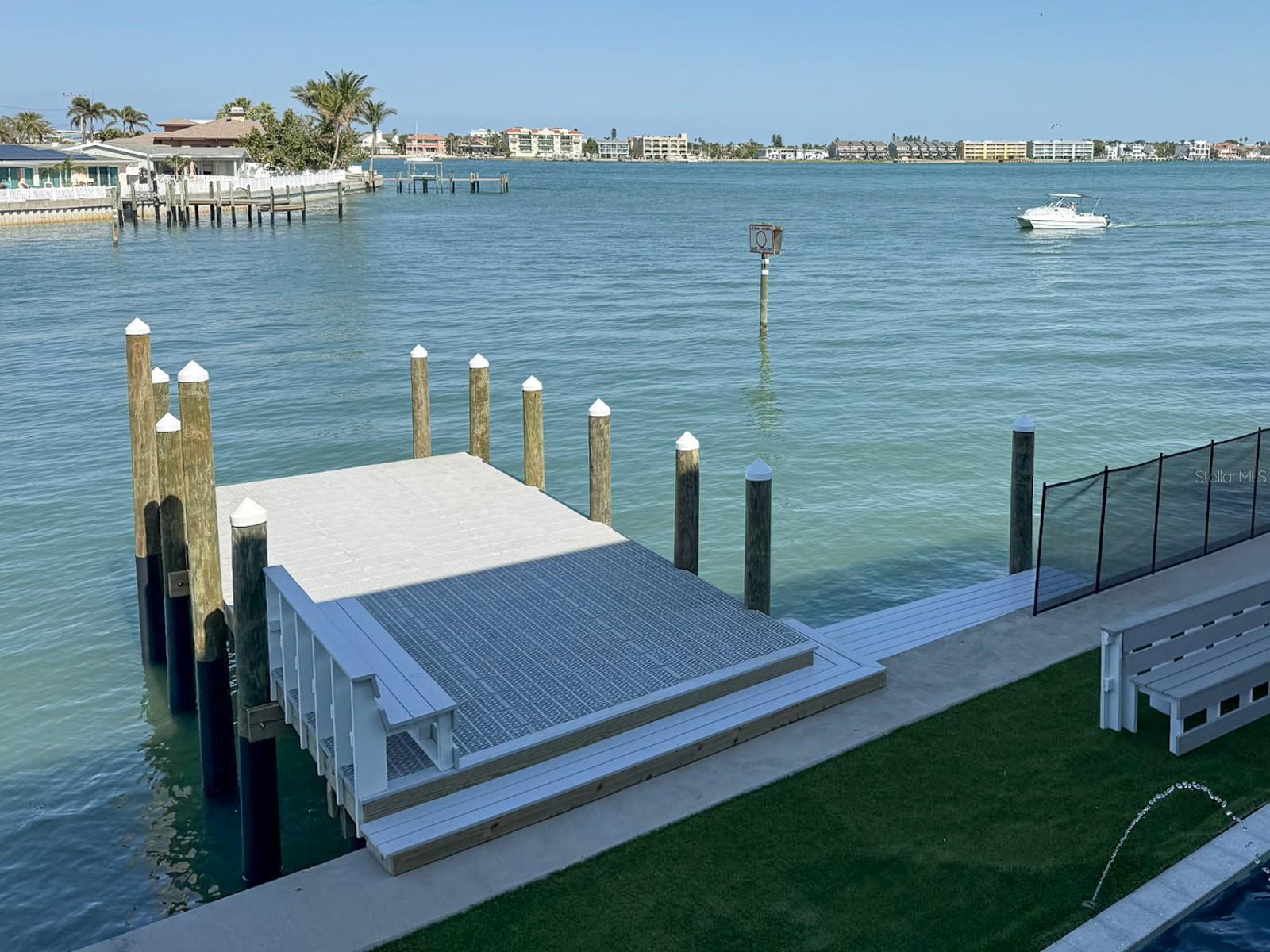 TB8478102 Property Photo