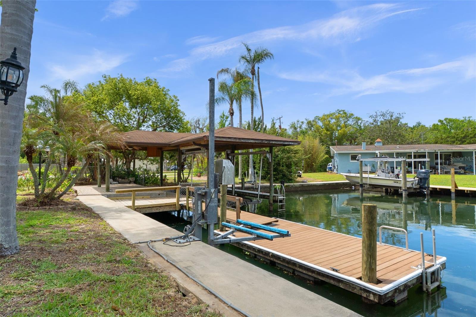 239 SE PARADISE POINT RD, CRYSTAL RIVER, FL, 34429