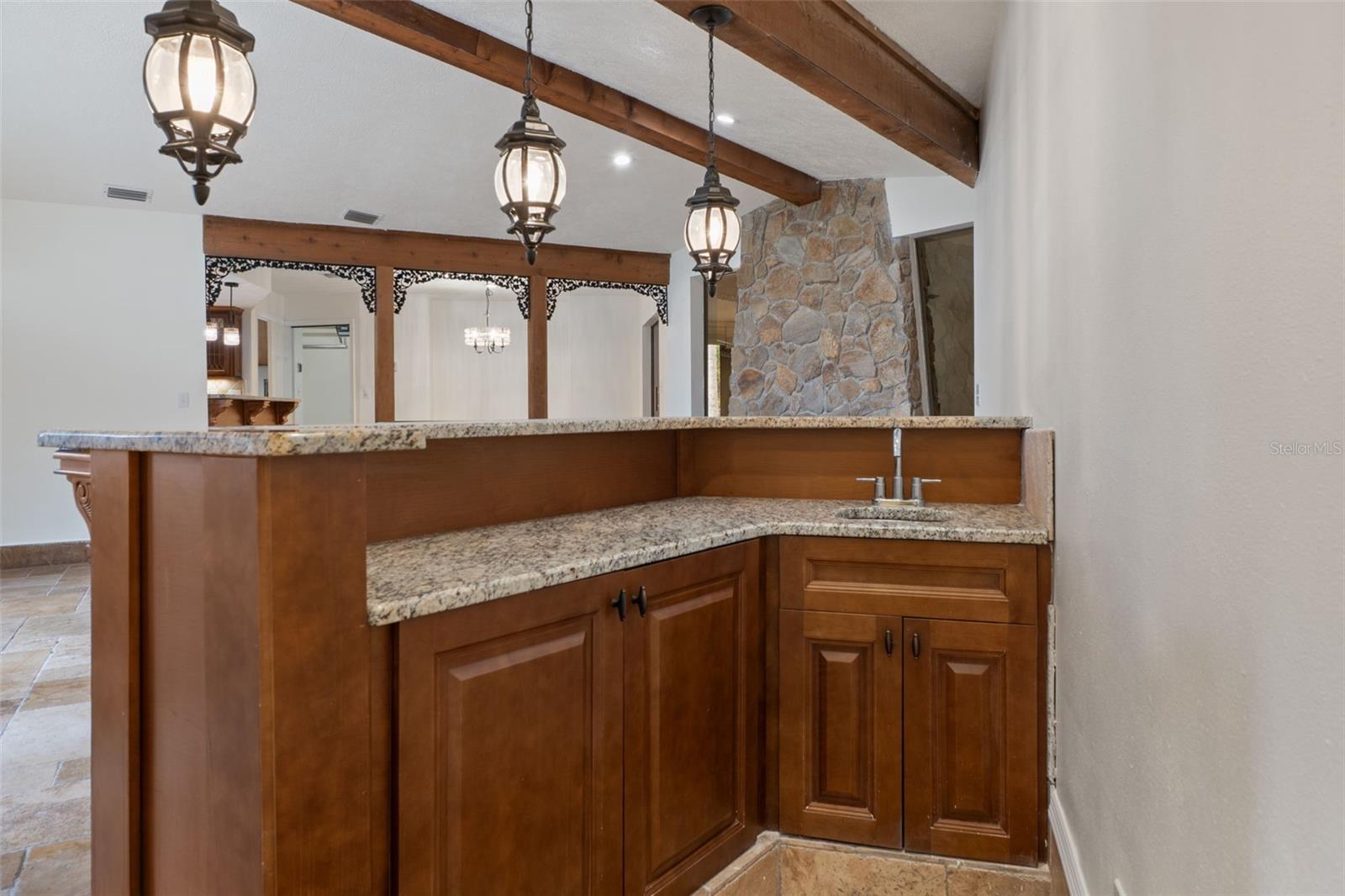 239 SE PARADISE POINT RD, CRYSTAL RIVER, FL, 34429