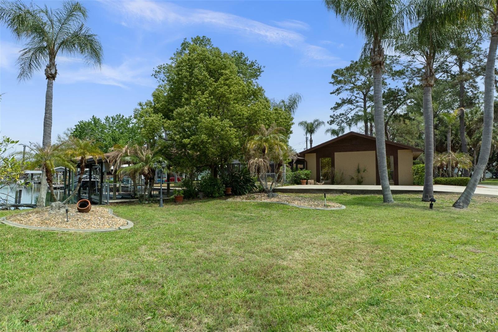239 SE PARADISE POINT RD, CRYSTAL RIVER, FL, 34429