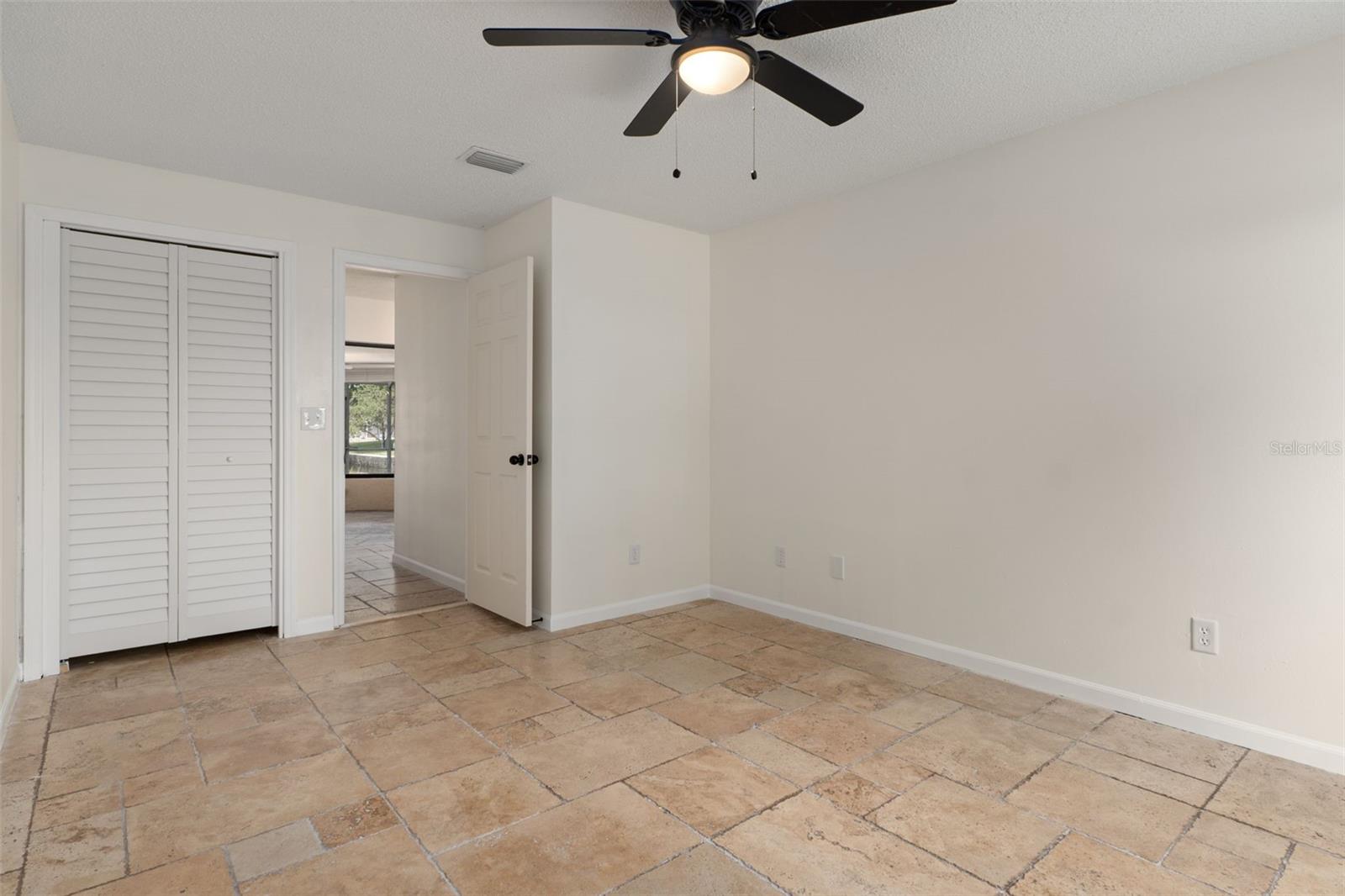 239 SE PARADISE POINT RD, CRYSTAL RIVER, FL, 34429