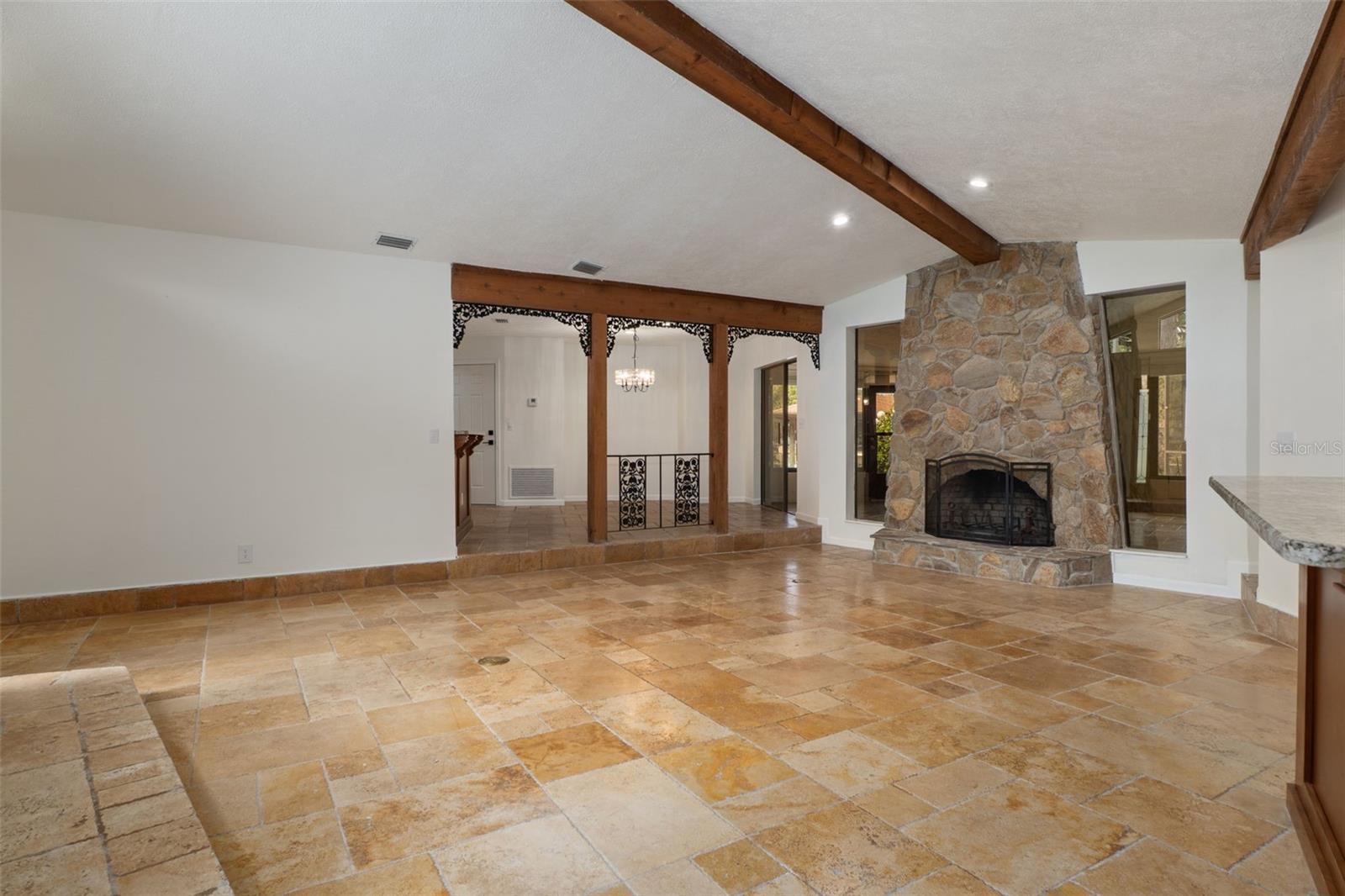 239 SE PARADISE POINT RD, CRYSTAL RIVER, FL, 34429