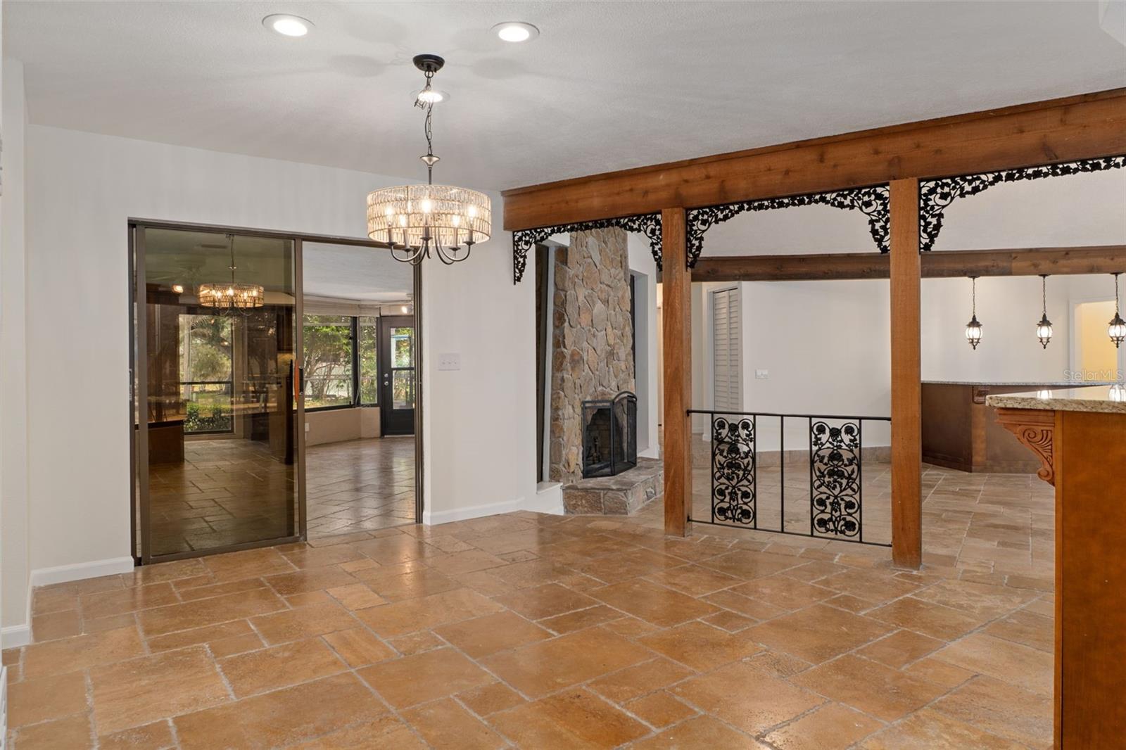 239 SE PARADISE POINT RD, CRYSTAL RIVER, FL, 34429