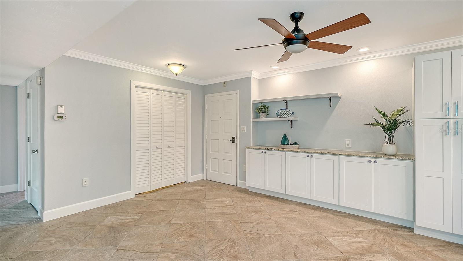 225 HOURGLASS WAY #106, SARASOTA, FL, 34242