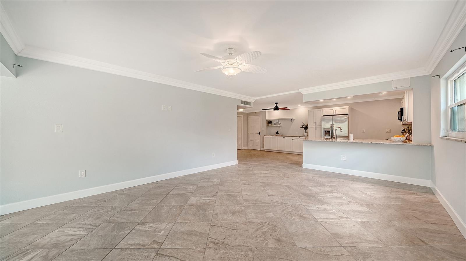 225 HOURGLASS WAY #106, SARASOTA, FL, 34242