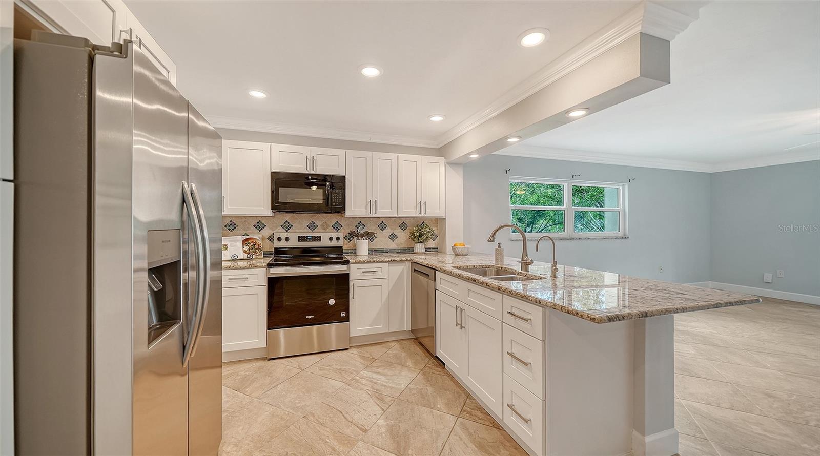 225 HOURGLASS WAY #106, SARASOTA, FL, 34242
