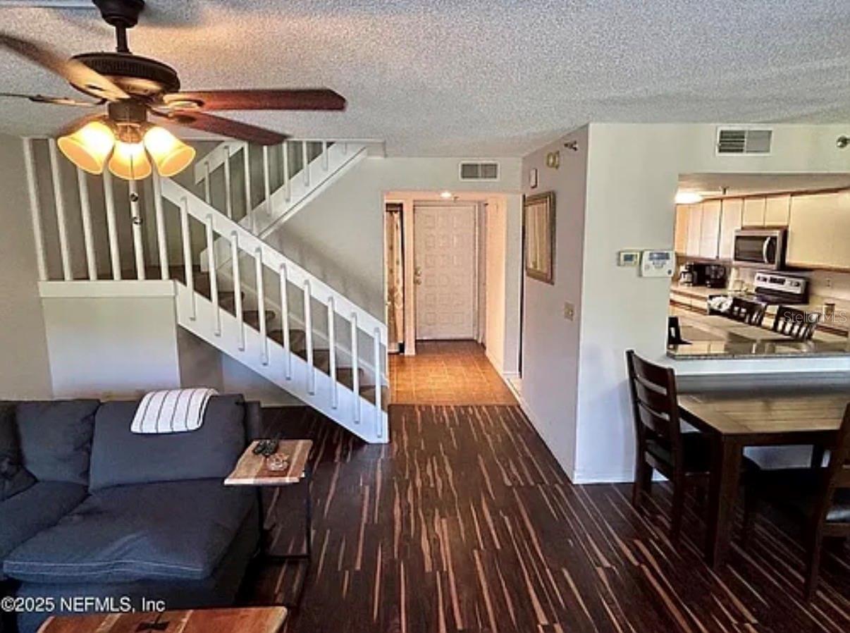 1162 CARMEL CIR #100, CASSELBERRY, FL, 32707