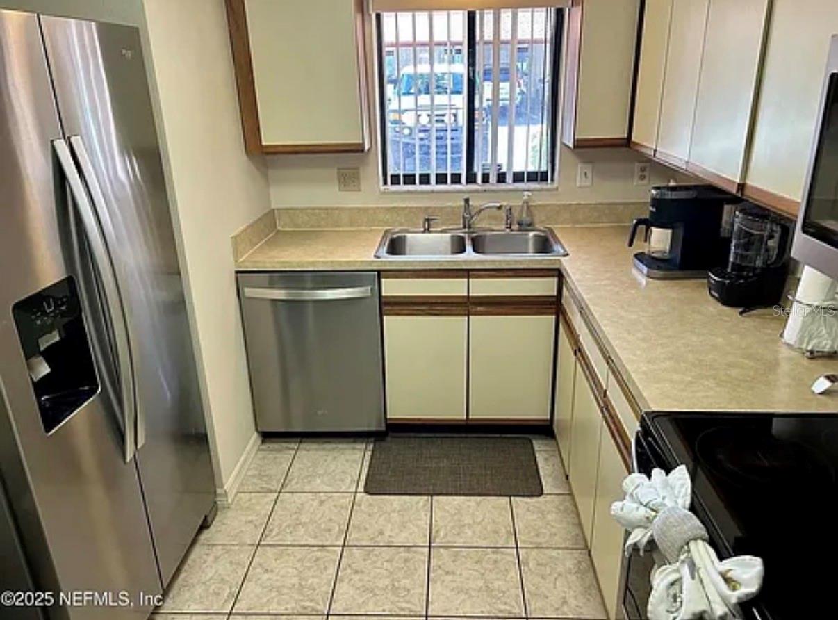 1162 CARMEL CIR #100, CASSELBERRY, FL, 32707