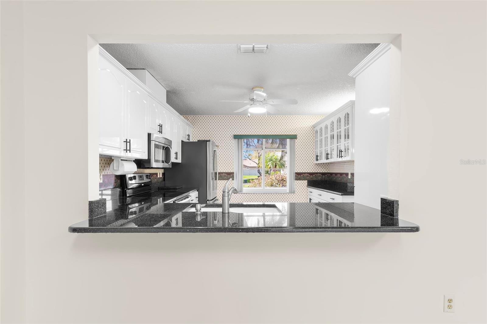 TB8478204 Property Photo