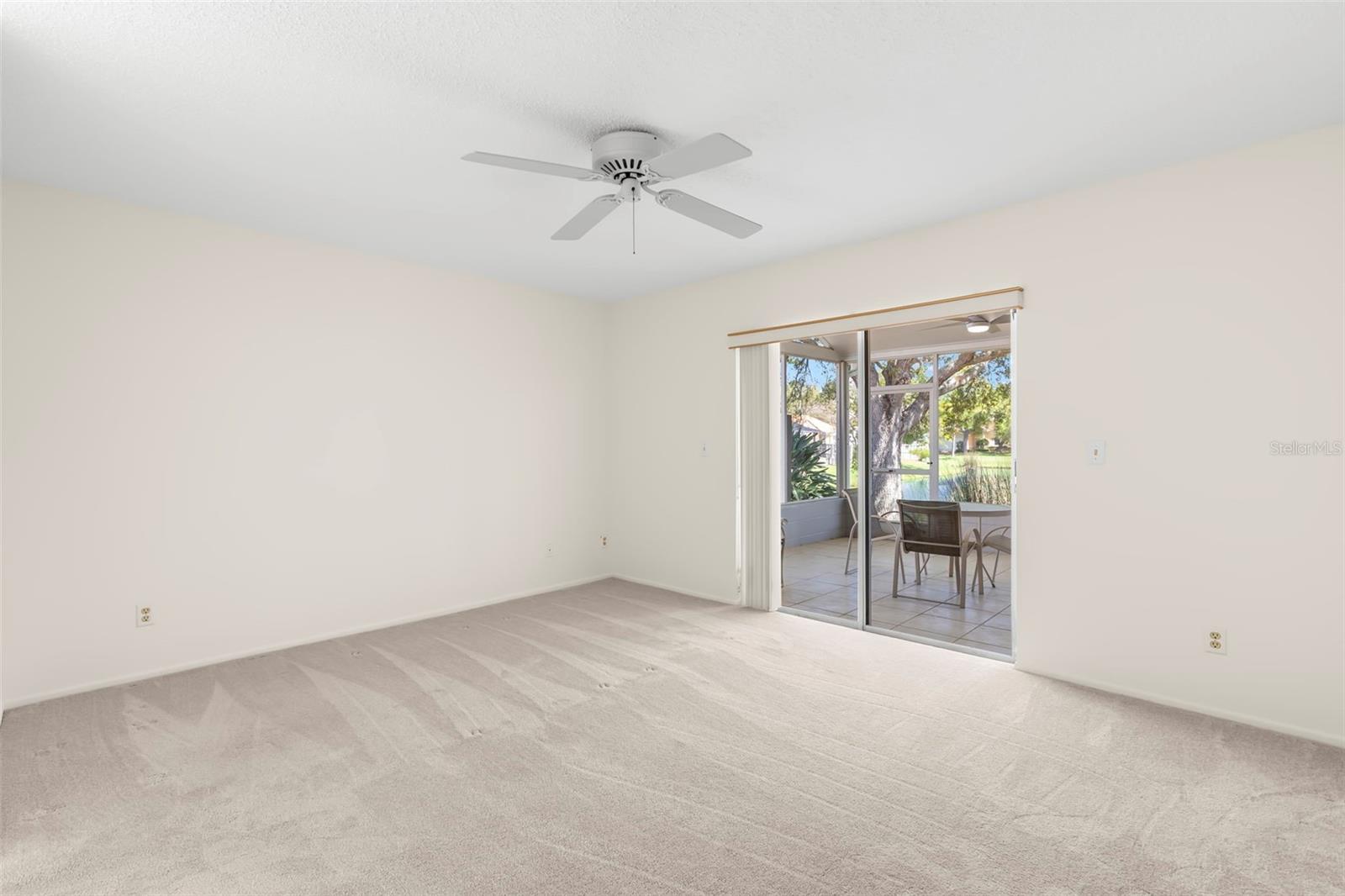 TB8478204 Property Photo