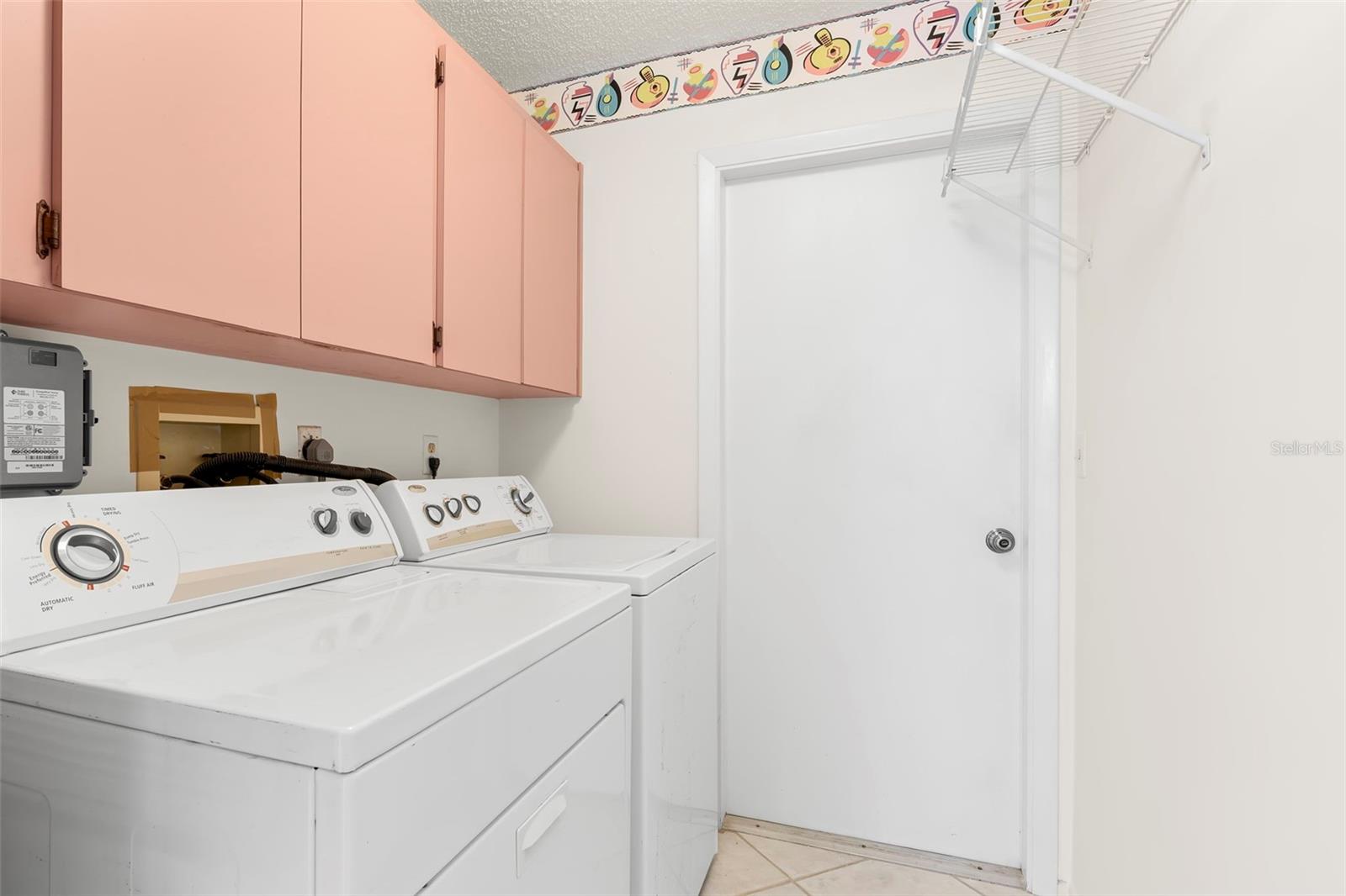 TB8478204 Property Photo