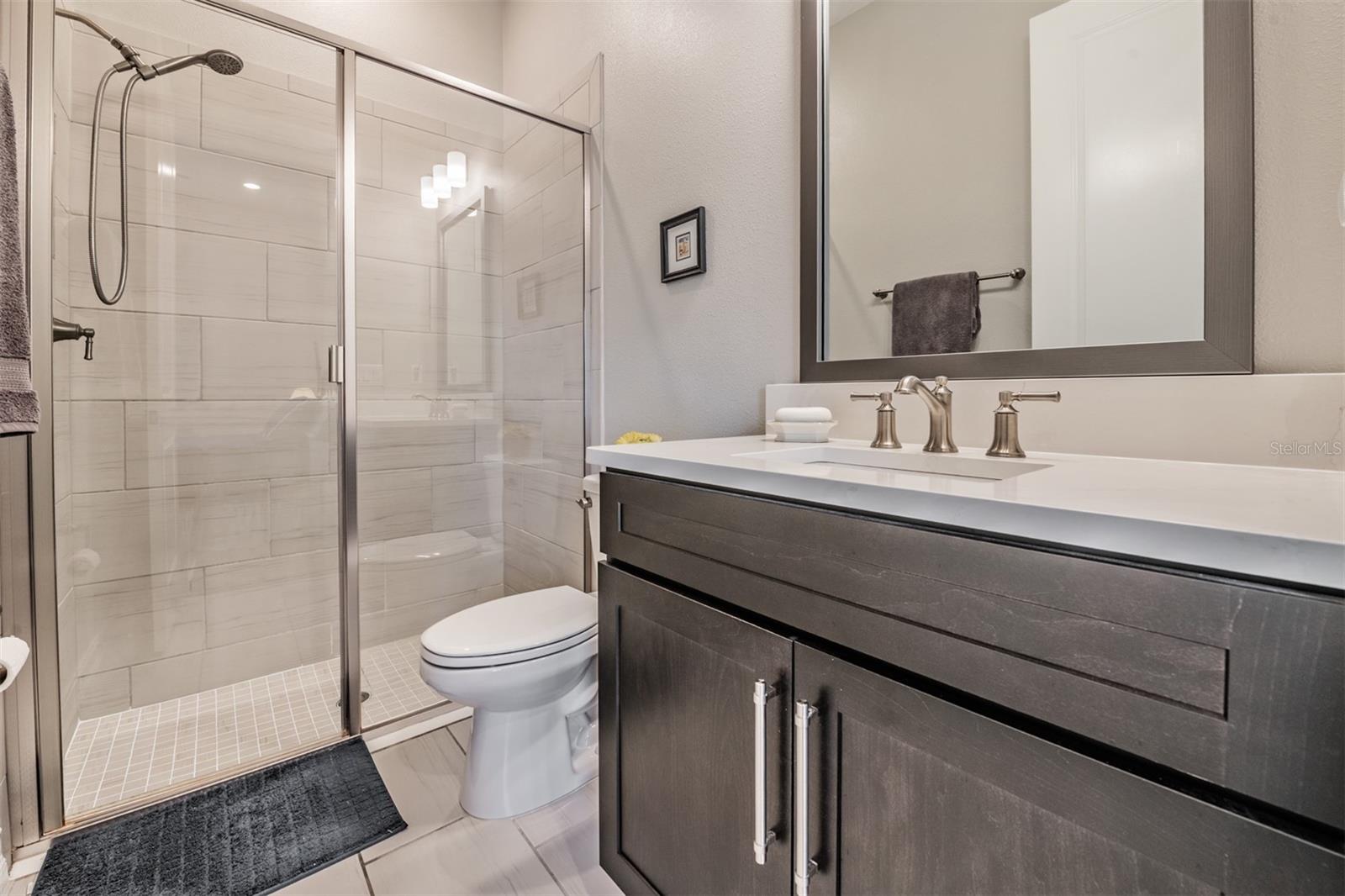 Junior Suite Bathroom