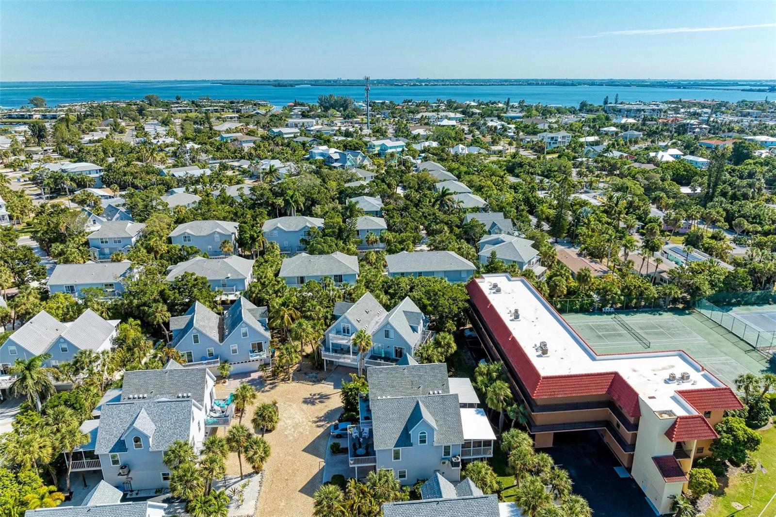 6311 GULF DR, HOLMES BEACH, FL, 34217