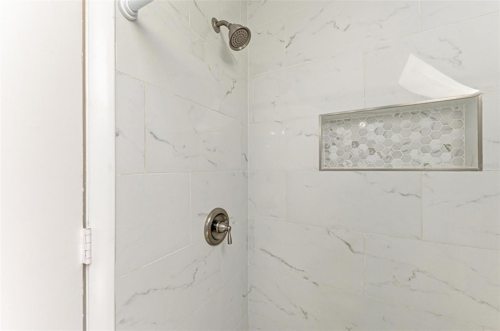 6311 GULF DR, HOLMES BEACH, FL, 34217