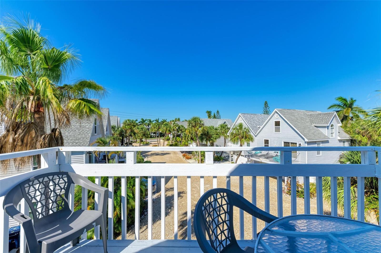 6311 GULF DR, HOLMES BEACH, FL, 34217