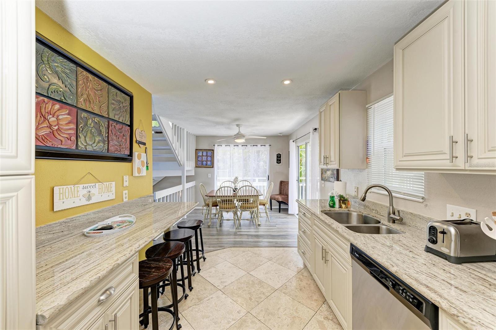 6311 GULF DR, HOLMES BEACH, FL, 34217