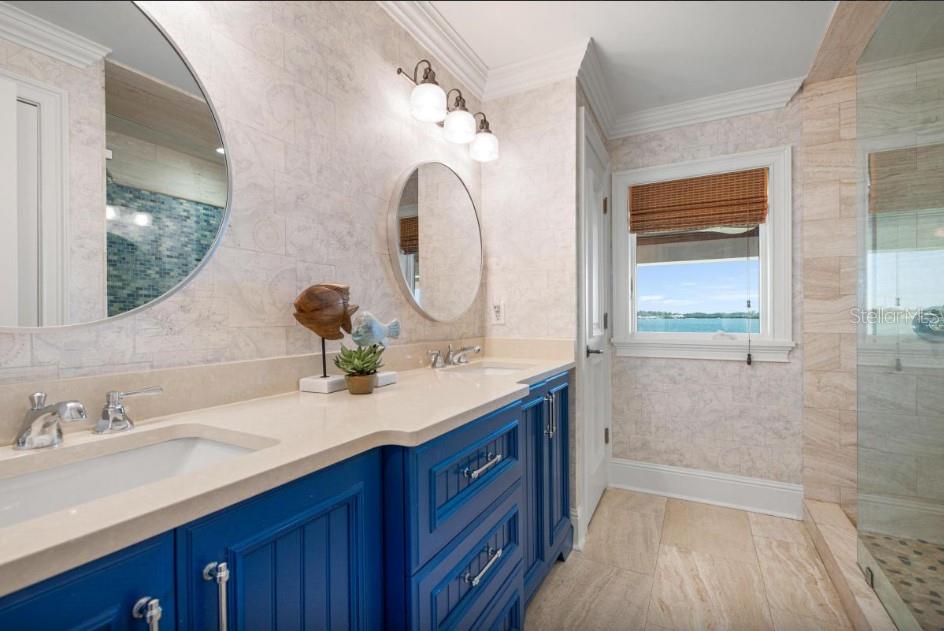 A4683250 Property Photo