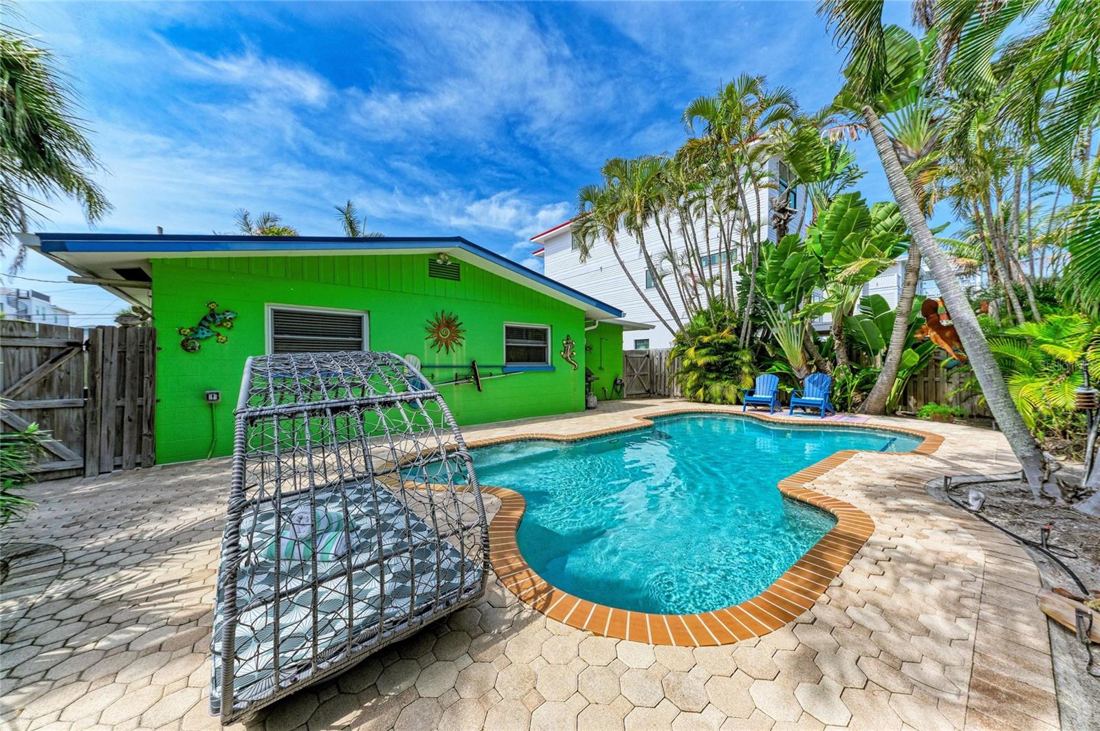2111 AVENUE B, BRADENTON BEACH, FL, 34217