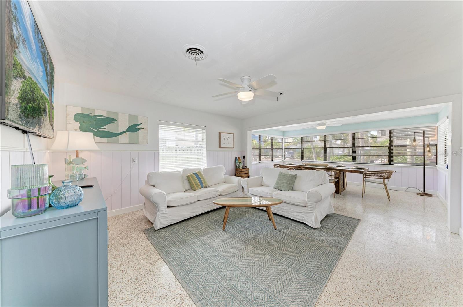 2111 AVENUE B, BRADENTON BEACH, FL, 34217