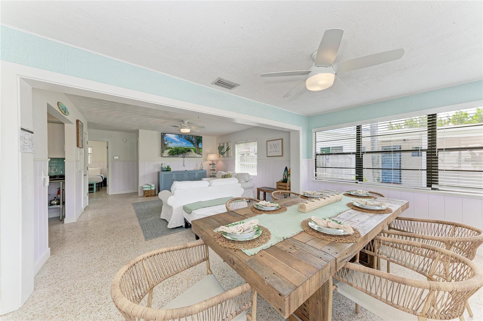 2111 AVENUE B, BRADENTON BEACH, FL, 34217