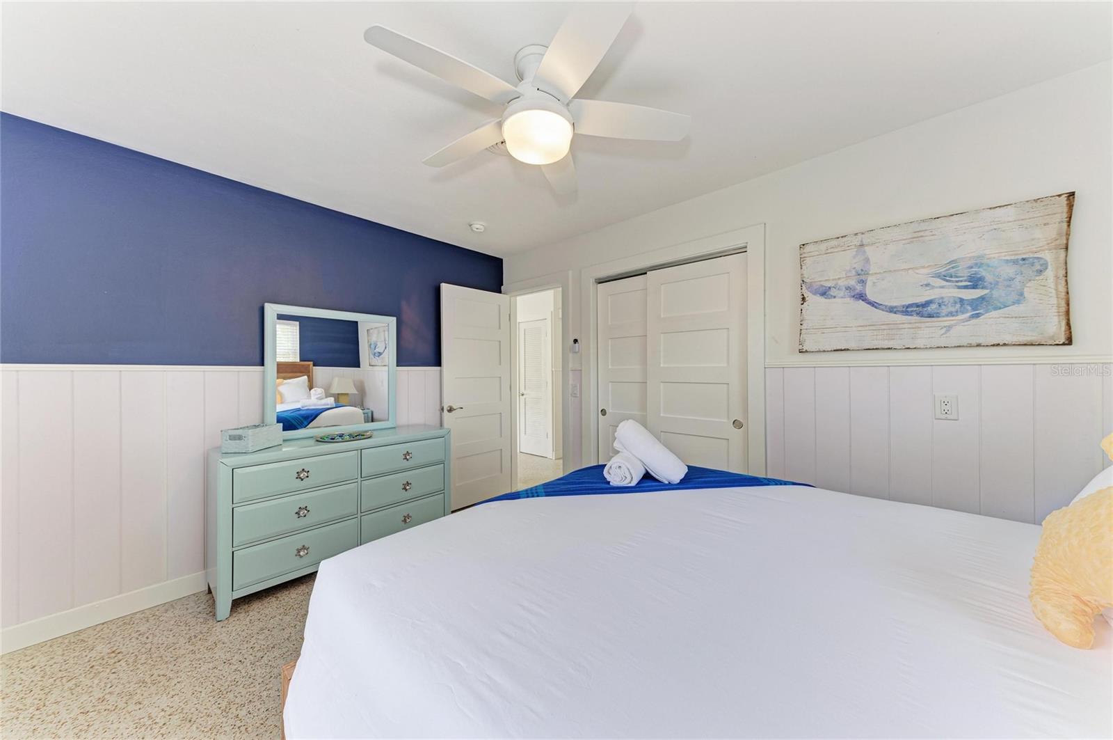 2111 AVENUE B, BRADENTON BEACH, FL, 34217