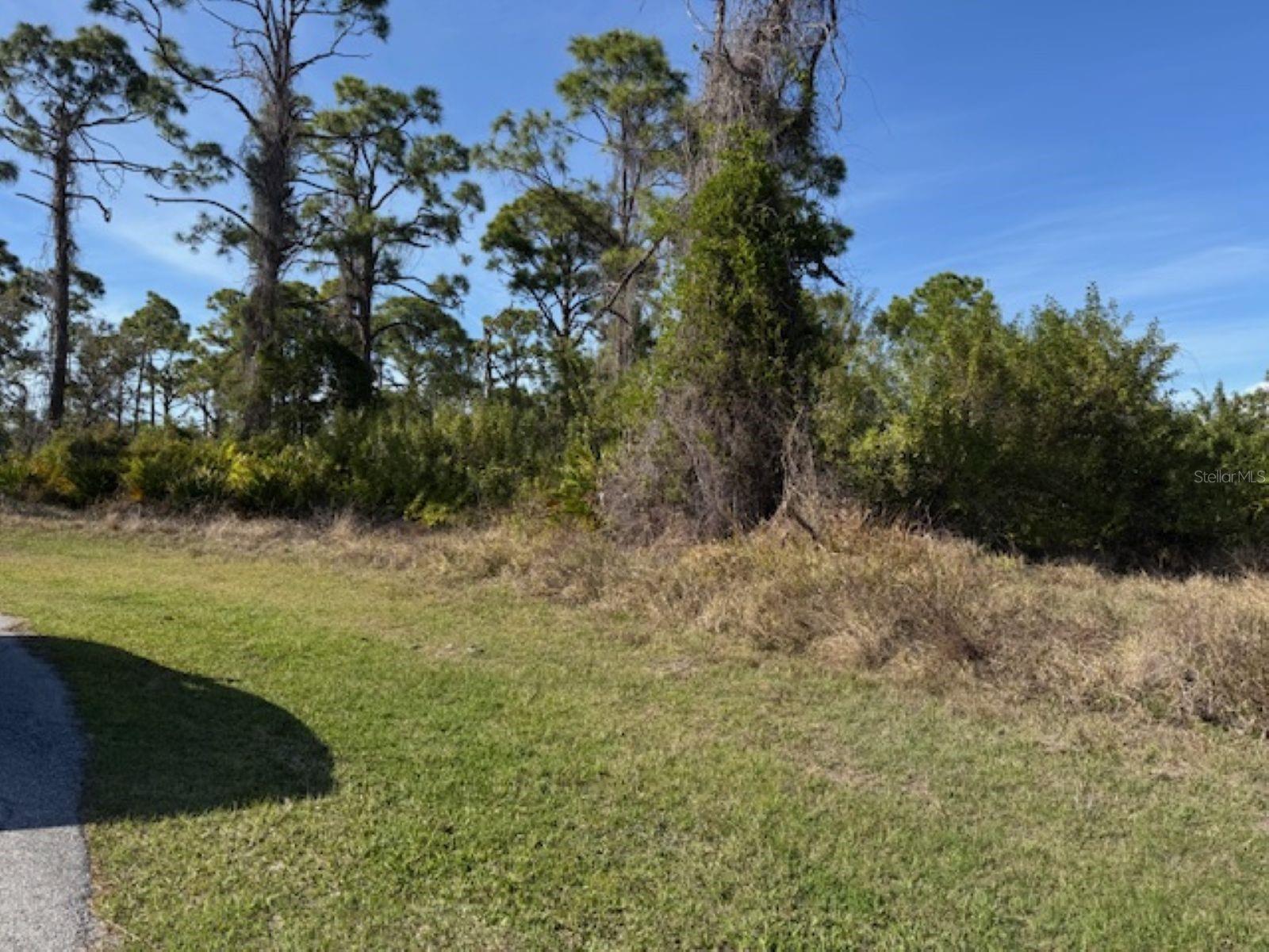 102 BERYL DR, ROTONDA WEST, FL, 33947