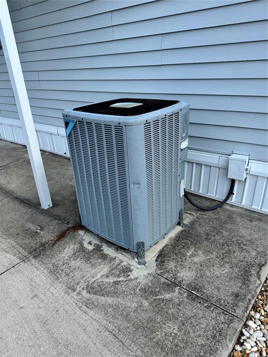 C7522260 Property Photo