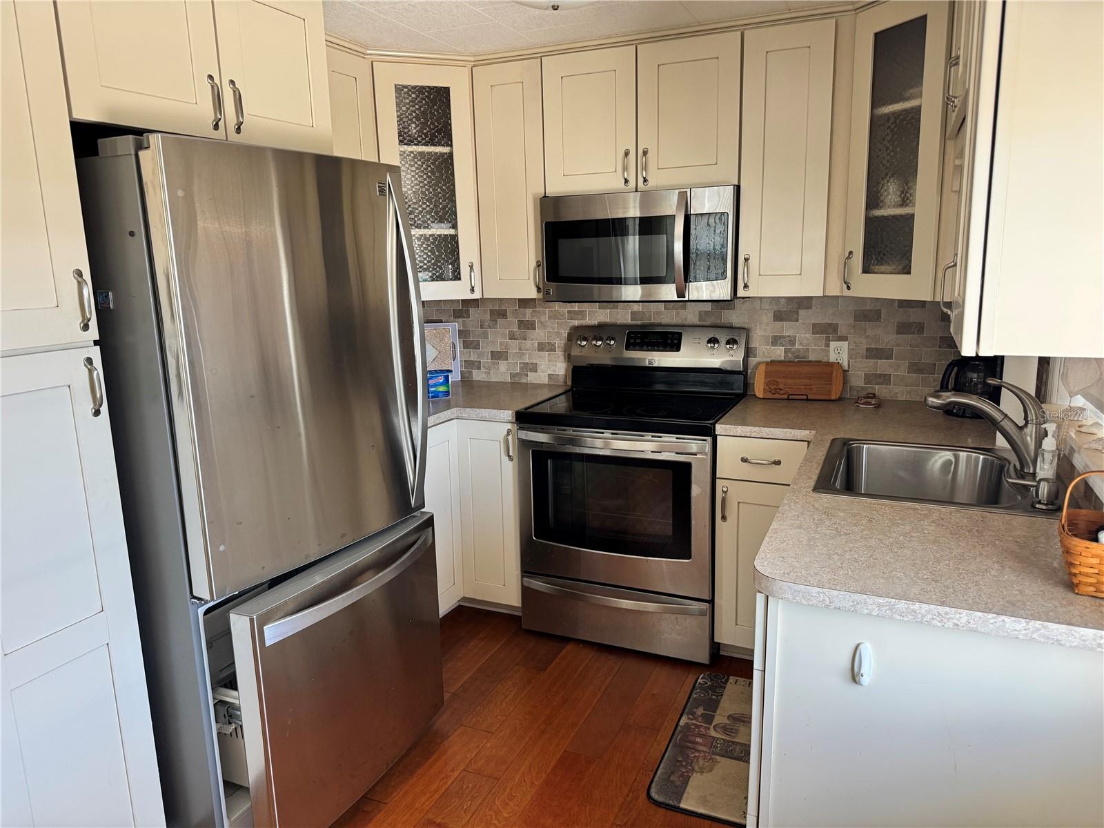 C7522260 Property Photo