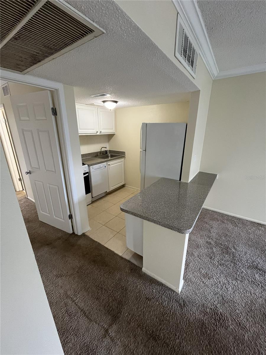 121 OYSTER BAY CIR #220, ALTAMONTE SPRINGS, FL, 32701