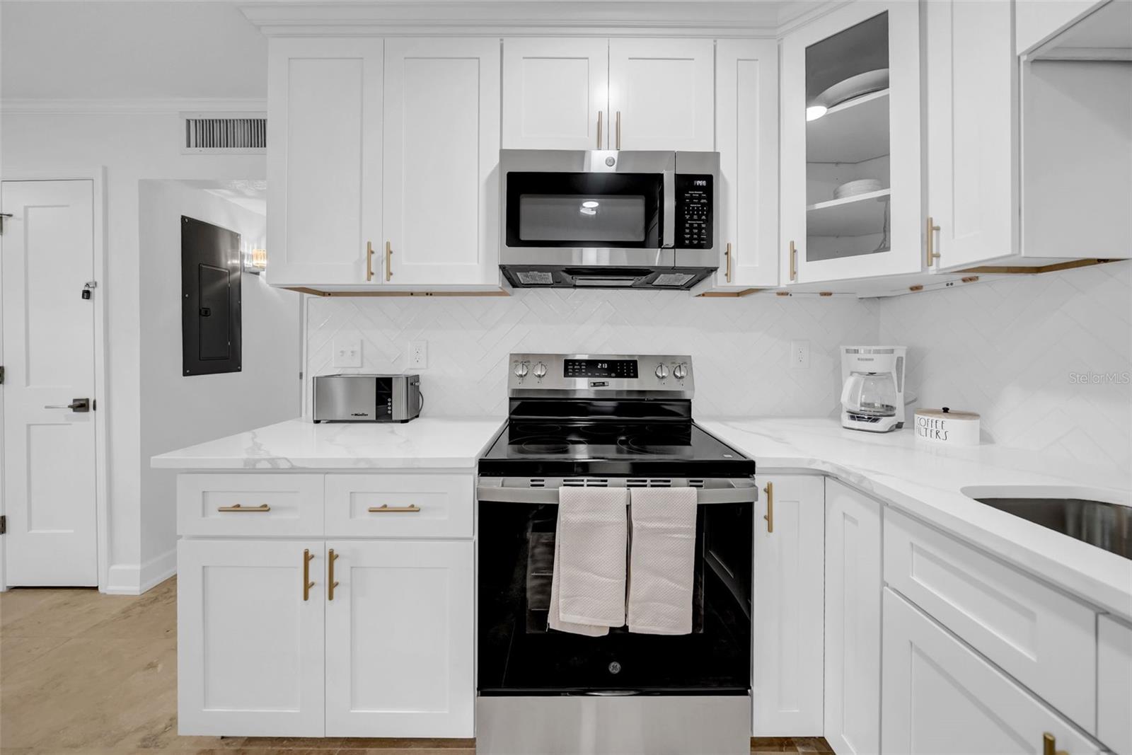 4924 SHETLAND AVE, TAMPA, FL, 33615