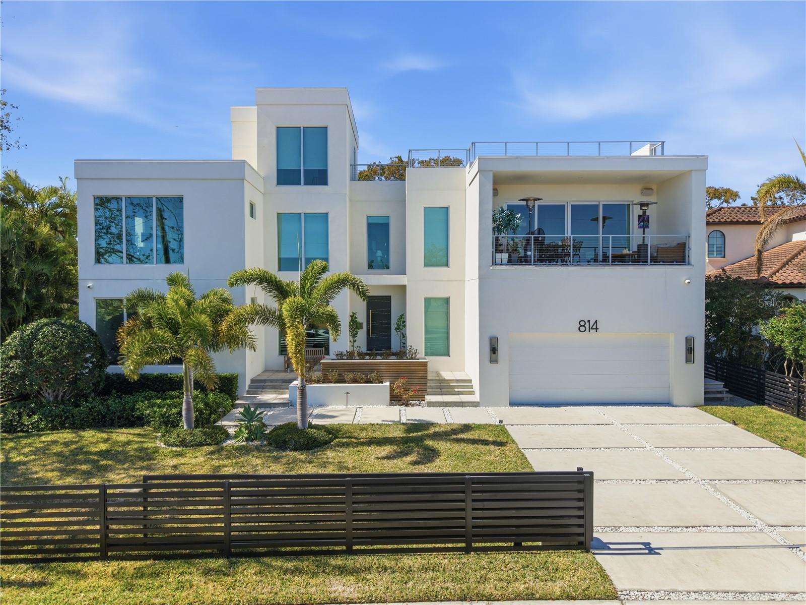 TB8478470 Property Photo