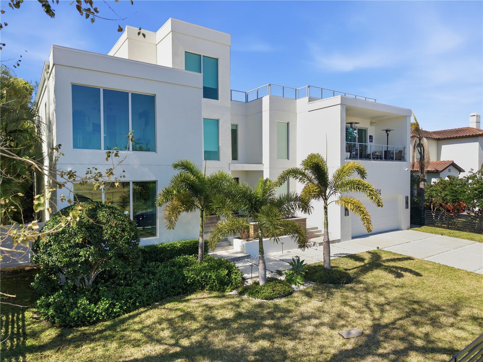 TB8478470 Property Photo