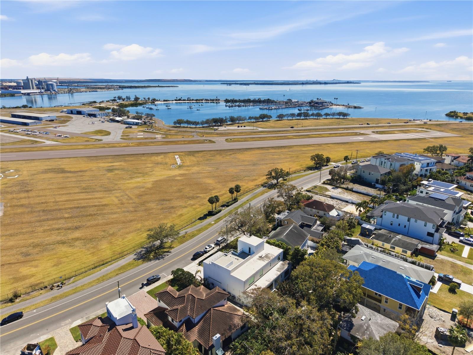 TB8478470 Property Photo