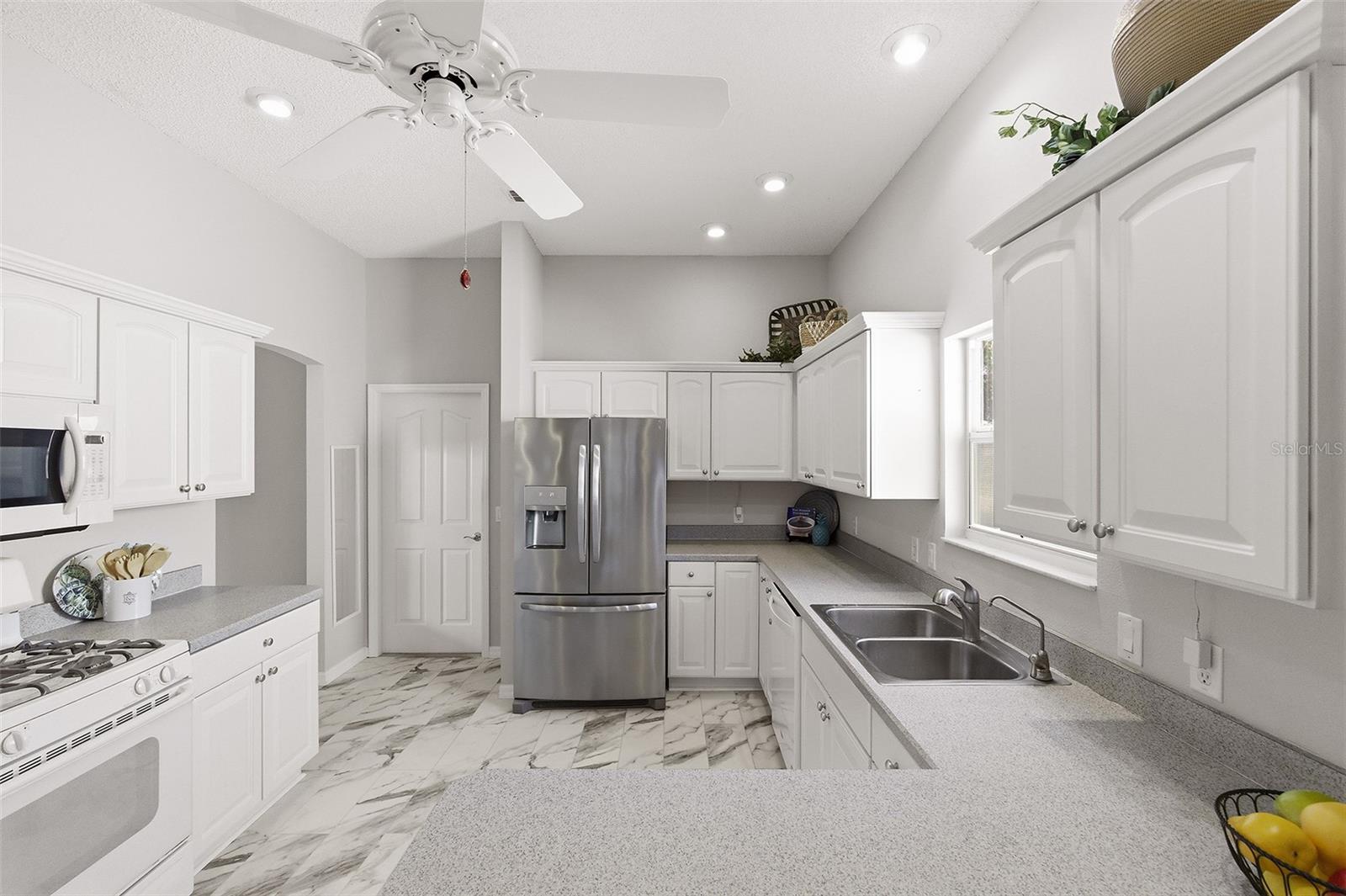 2261 WELCOME WAY, THE VILLAGES, FL, 32162