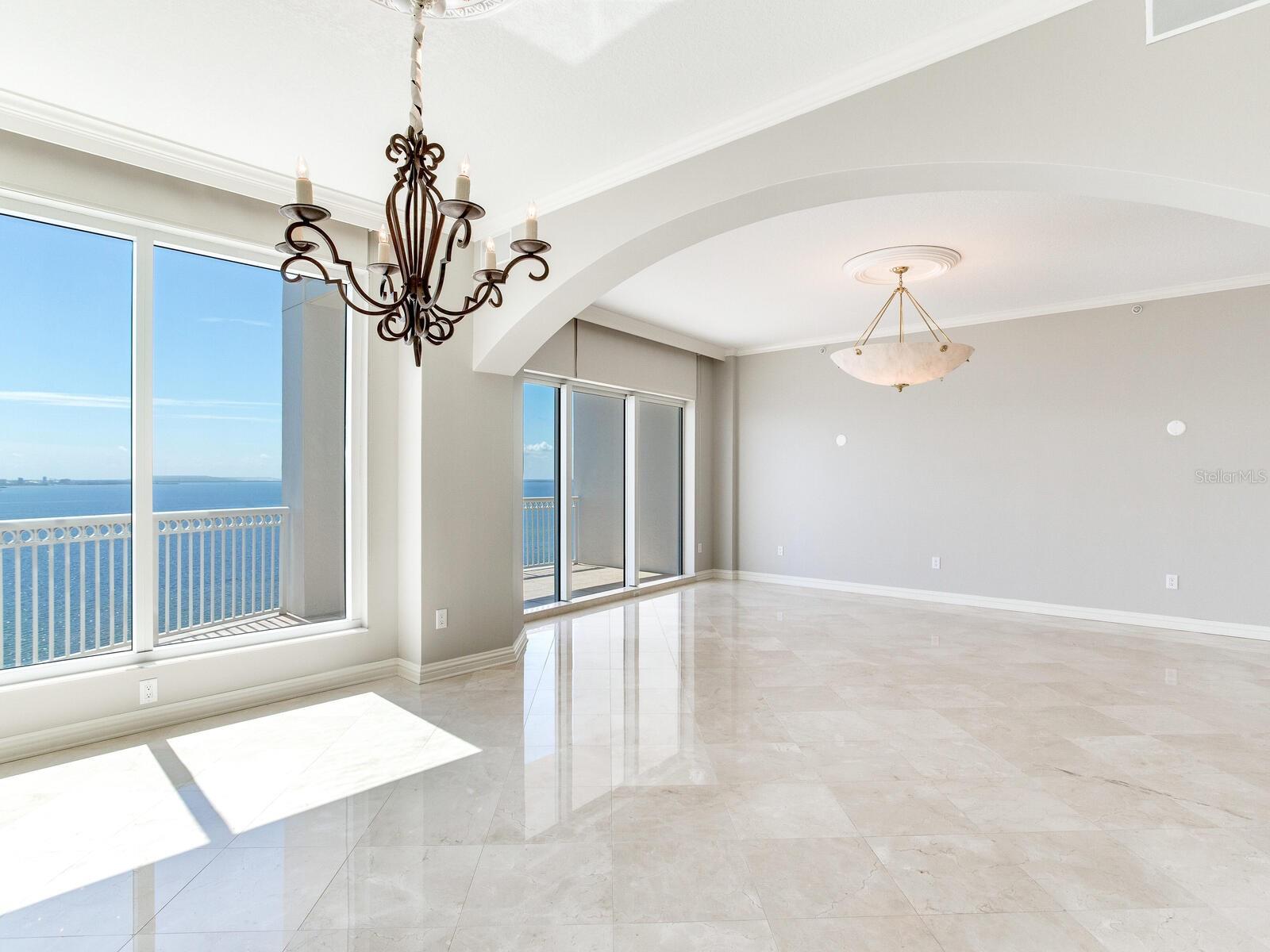 TB8478599 Property Photo