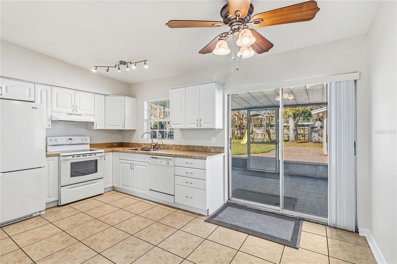 7638 SIMMS AVE, ORLANDO, FL, 32812