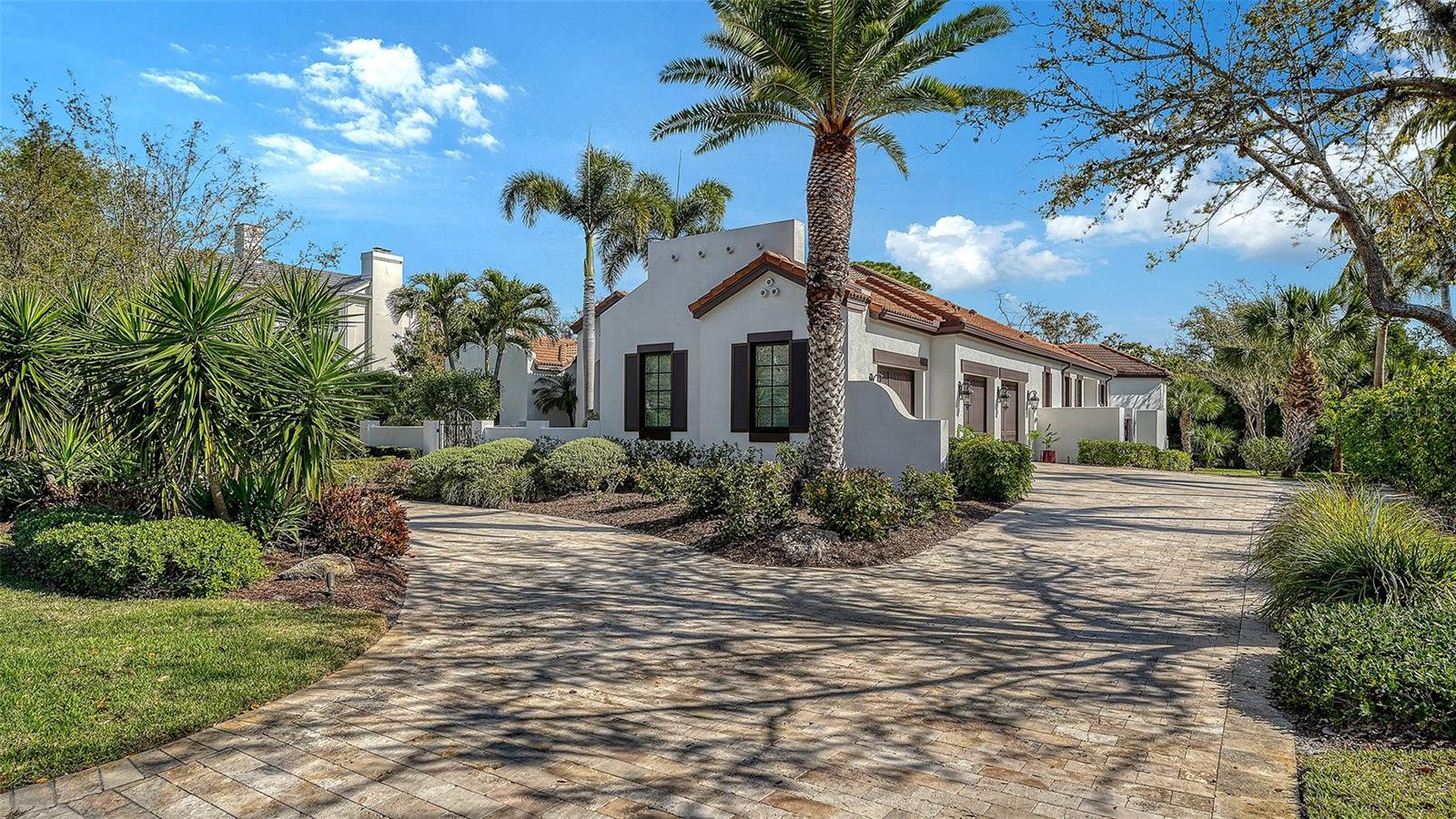 A4683382 Property Photo