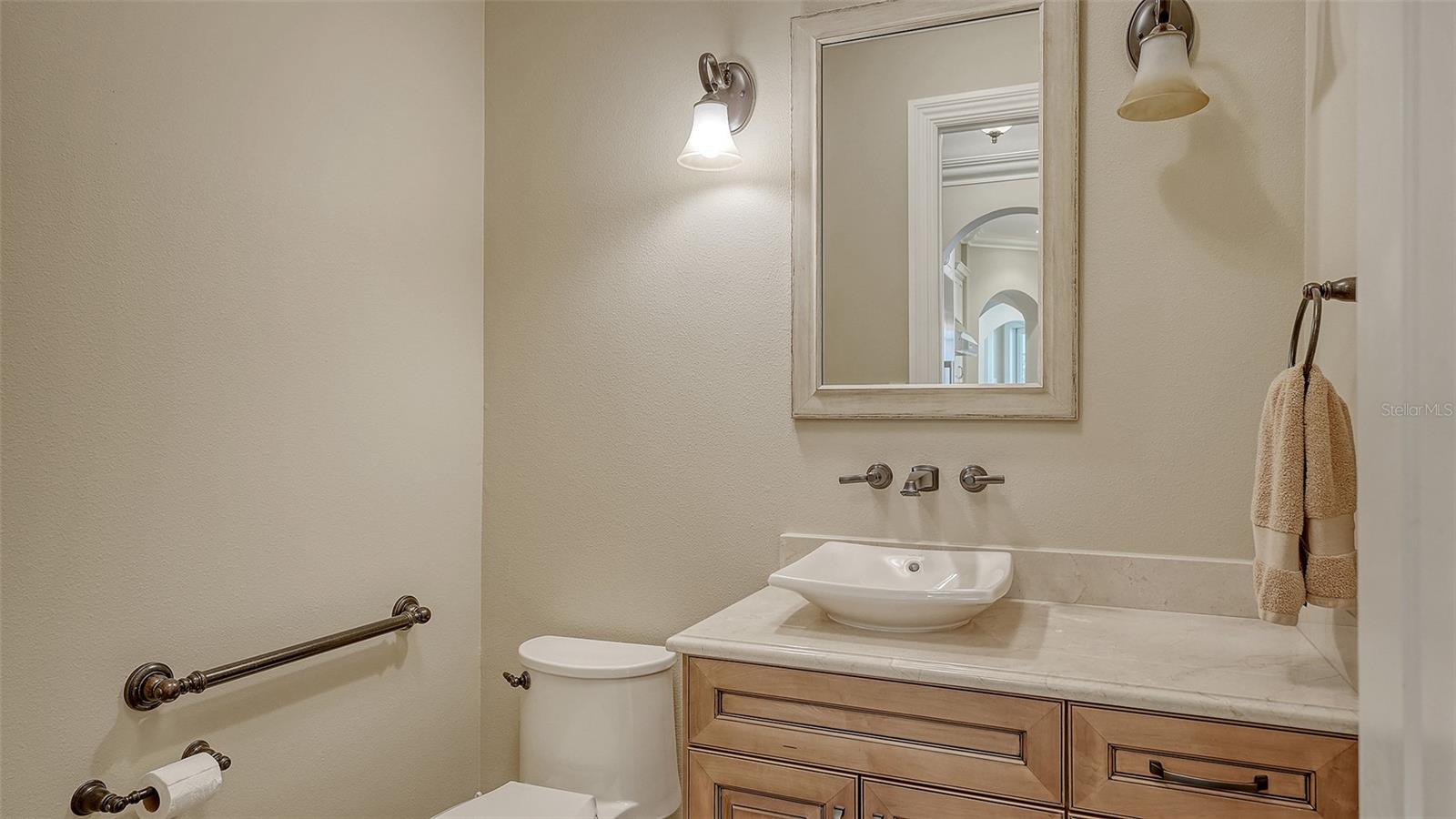 A4683382 Property Photo