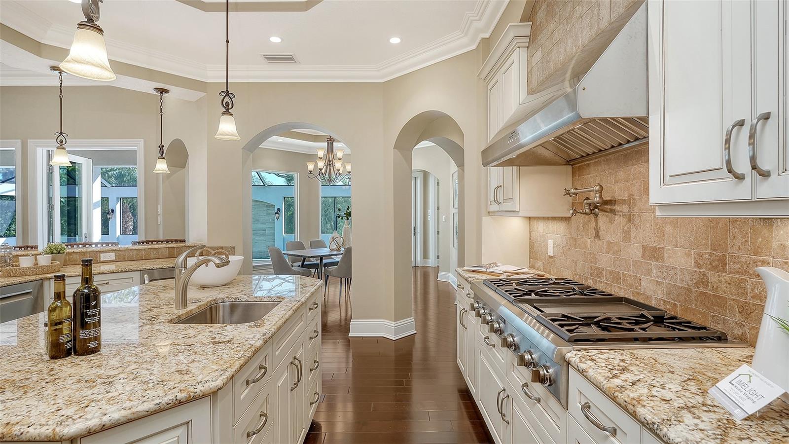 A4683382 Property Photo