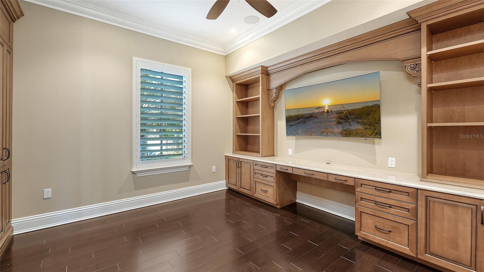 A4683382 Property Photo