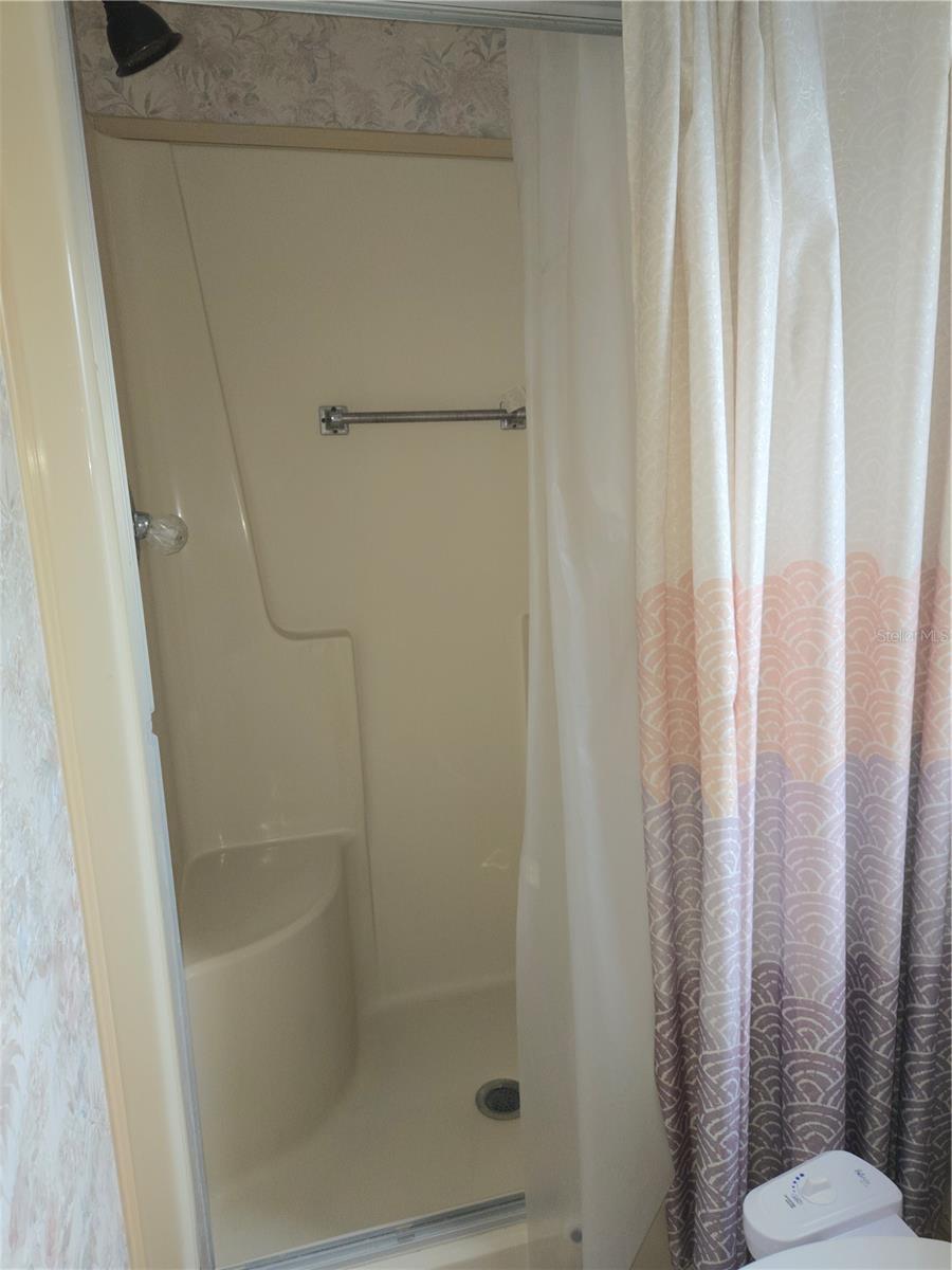 131 VICTORIA DR, HAINES CITY, FL, 33844