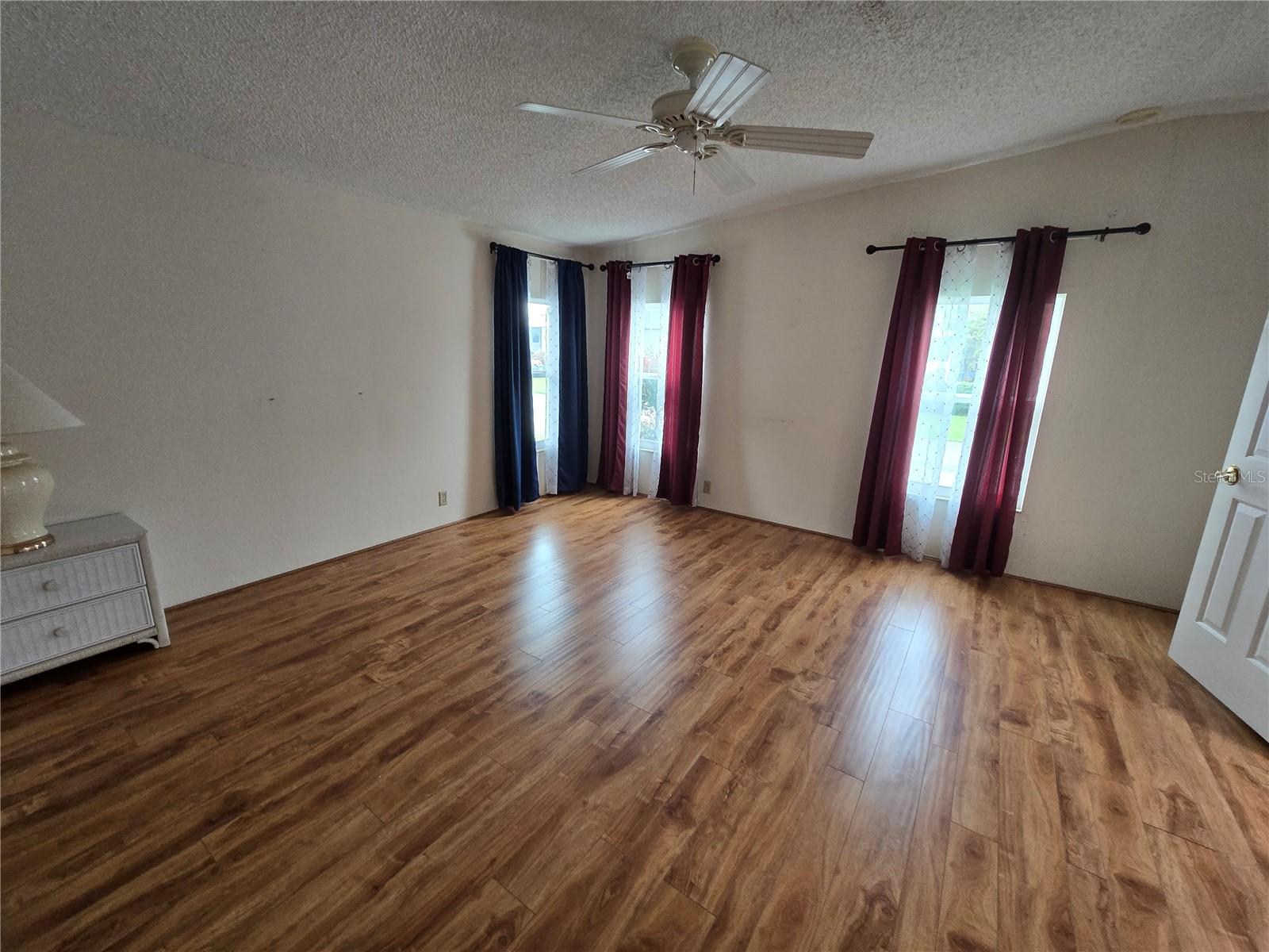 131 VICTORIA DR, HAINES CITY, FL, 33844