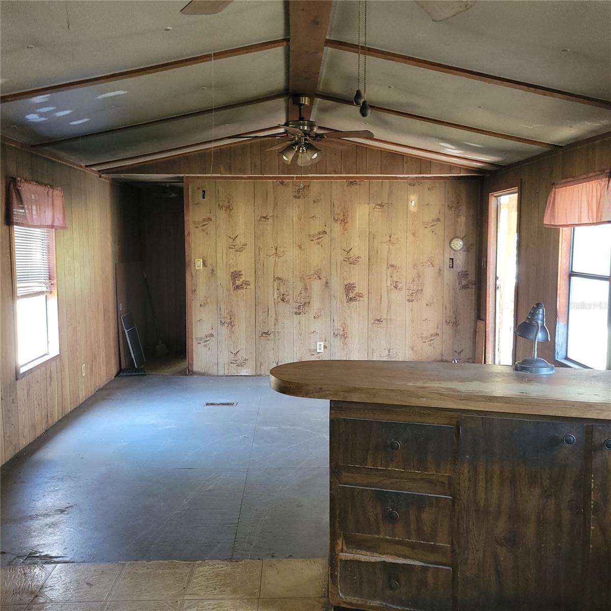 W7883231 Property Photo