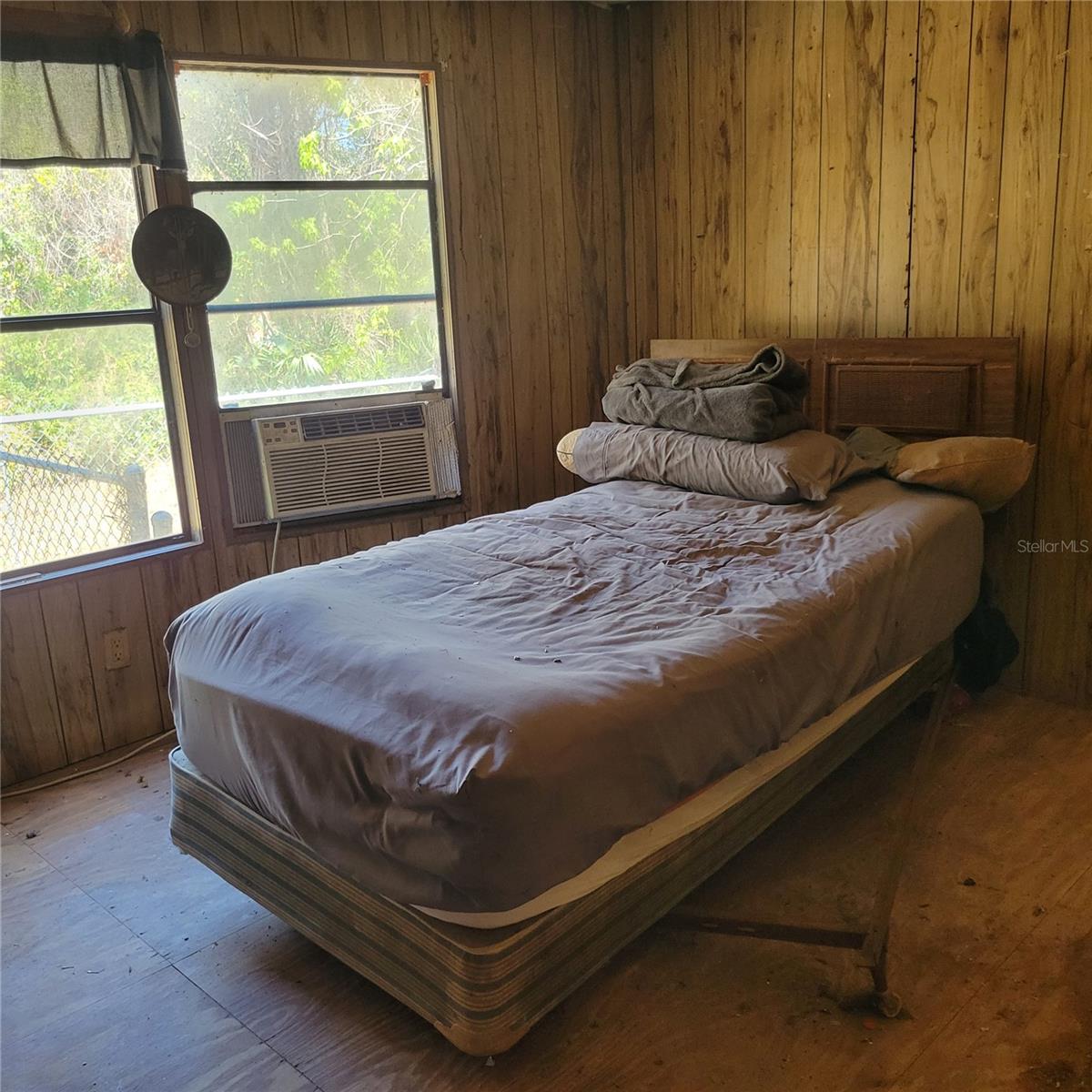 W7883231 Property Photo