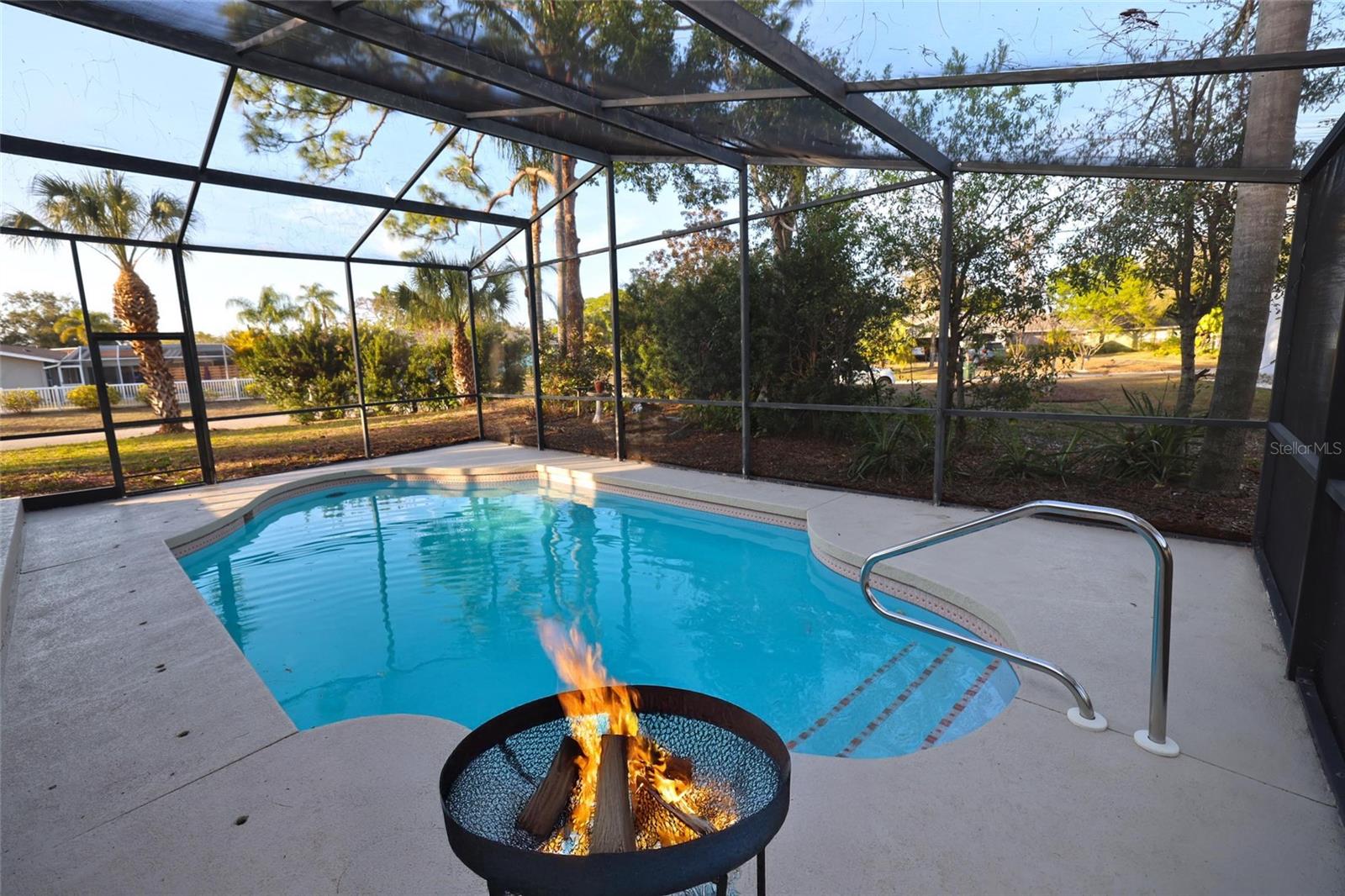 5667 CREEKWOOD DR, SARASOTA, FL, 34233